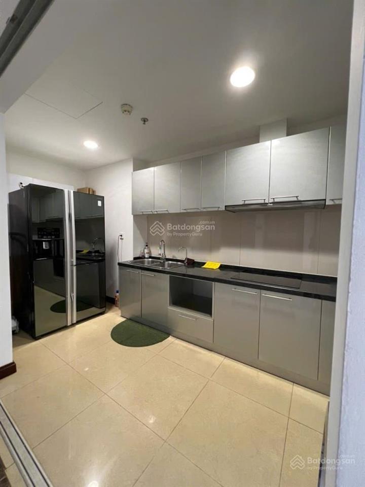 Bán nhanh căn 2pn2wc tại royal city giá siêu tốt chỉ 11.x tỷ  107m, tầng trung