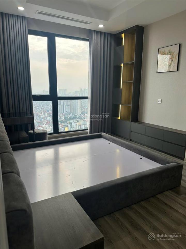 Em bán căn hộ 2 ngủ 2 wc full đồ đẹp giá mềm chỉ 10x tỷ | royal city | 112m2