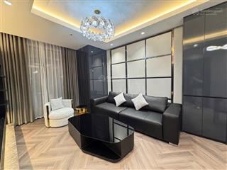 Bán nhanh siêu phẩm royal city 2n2wc full nội thất xịn mịn giá nhỉnh 100tr/m