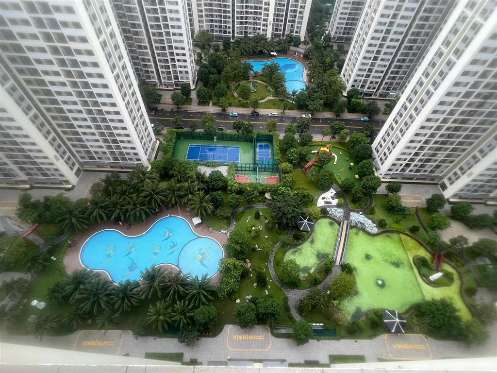 Bán căn 1pn+, giá 2.4 tỷ, dt 47m2, view nhìn trực diện vườn nhật, tòa s6 khu origami  vinhomes q9