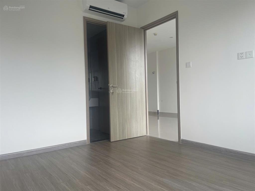 Bán căn 1pn+, giá 2.4 tỷ, dt 47m2, view nhìn trực diện vườn nhật, tòa s6 khu origami  vinhomes q9
