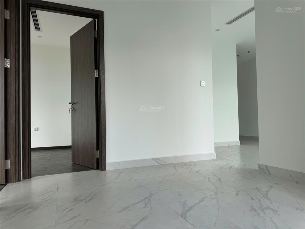 Bán căn 2pn the beverly  vinhomes q9, giá 4.4 tỷ, dt 79m2, view thoáng mát, nhà mới cđt, vô ở ngay