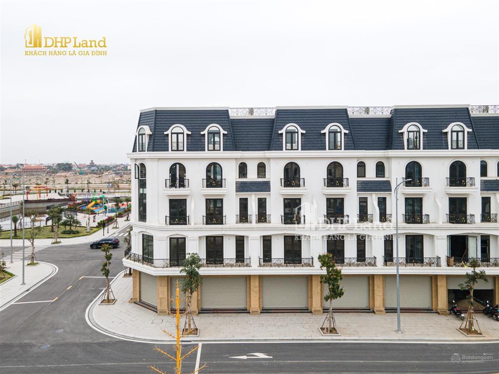 Cắt lỗ căn góc đối diện chung cư  giá hời hoàng huy new city