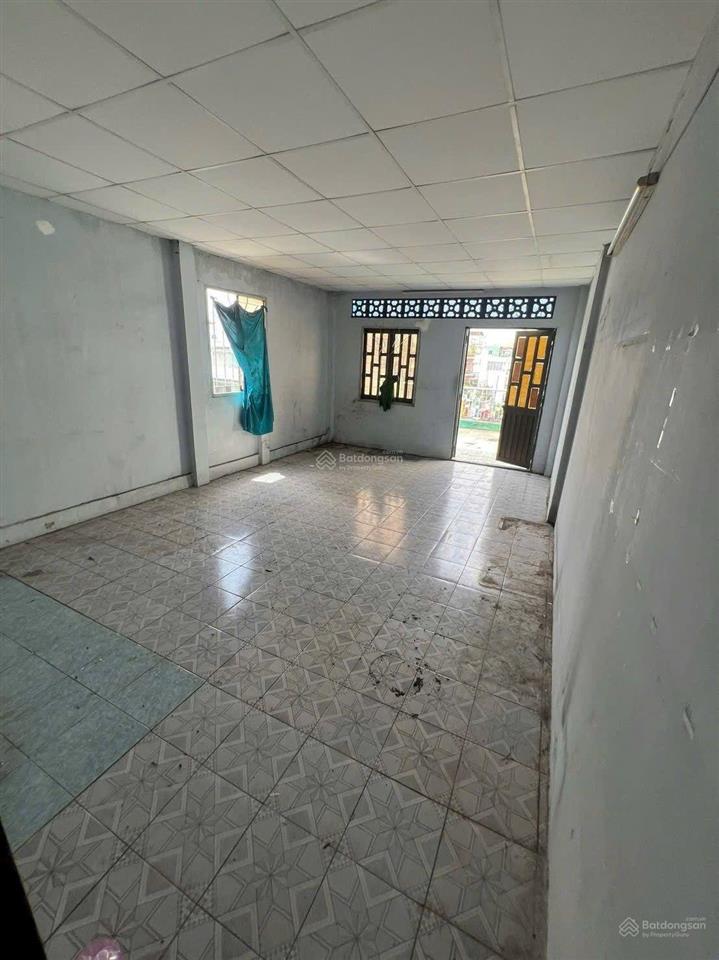 Bán gấp trong tháng  bán nhà mặt tiền nguyễn biểu 76.7m² 4 tầng  24.8 tỷ