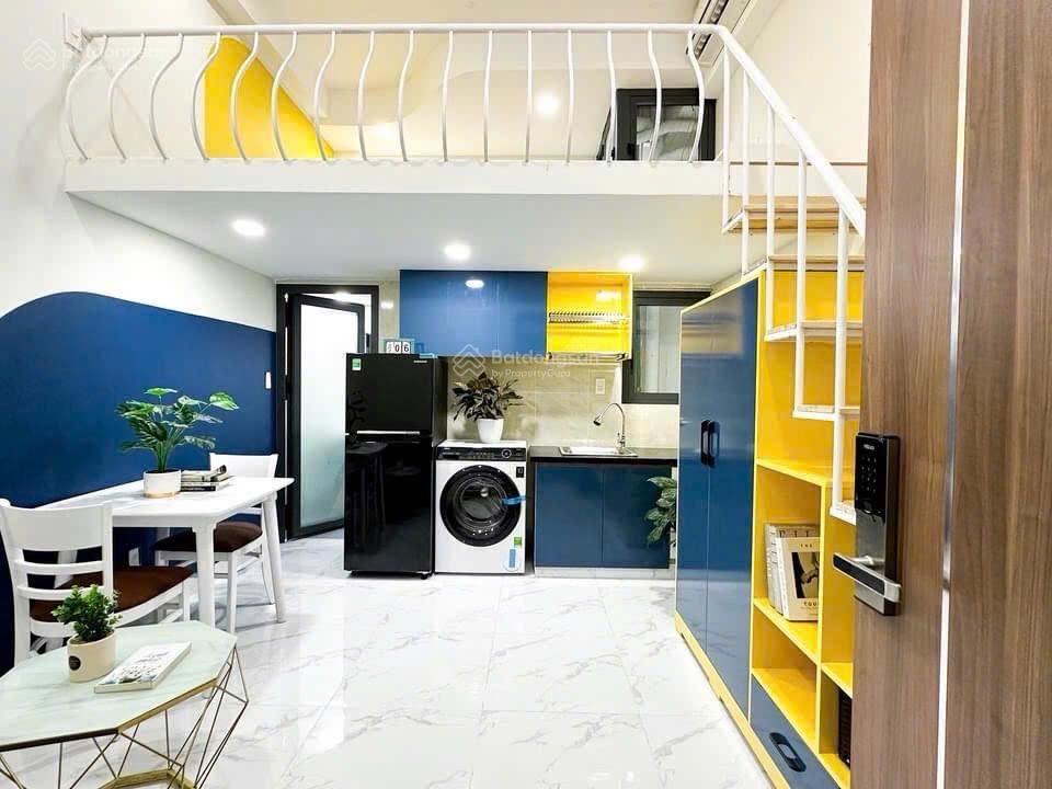 Bán nhà mtkd quận 4, ngang 6m x 31m dòng tiền khủng 120 triệu/th, 39 tỷ hậu 12m gần bến vân đồn