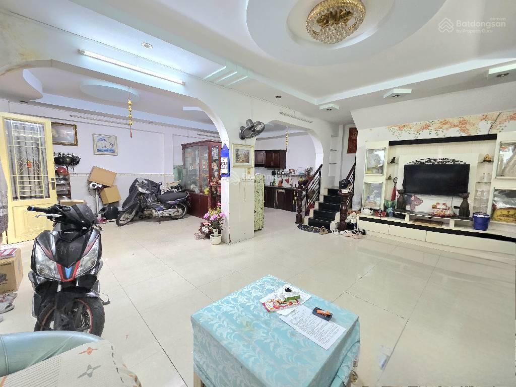 Nhà đs nguyễn thị thập q7. dt 126m2. 8mx16m. giá 32 tỷ. 5 tầng. gần lotte mart, phú mỹ hưng, rmit