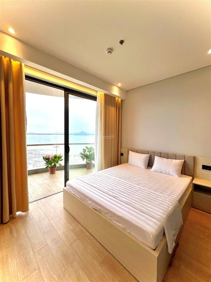 Bán căn hộ chính biển 2 ngủ citadine hạ long hơn 4tyxxx full nội thất