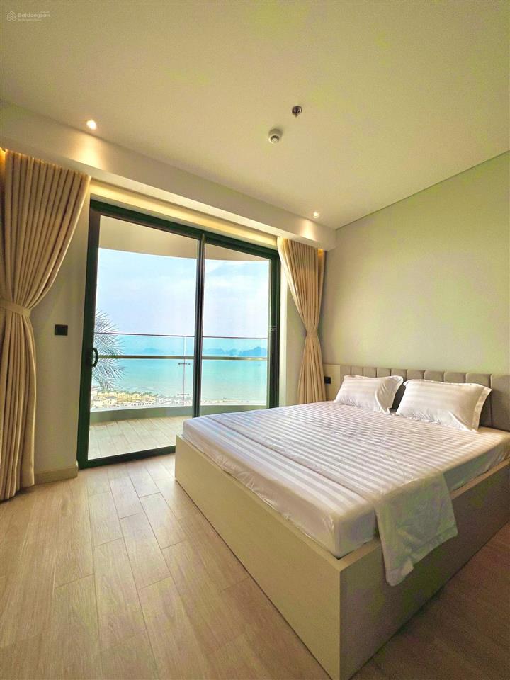 Bán căn hộ chính biển 2 ngủ citadine hạ long hơn 4tyxxx full nội thất