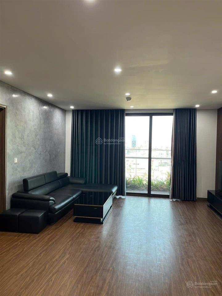 Cho thuê căn hộ 140m2 3 pn cc green diamond 93 láng hạ
