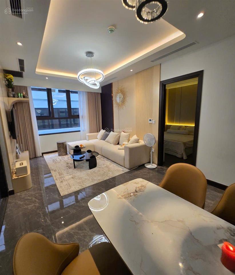 Cho thuê ch 90m2 3pn chung cư gloria số 8 nguyên hồng, full đồ, vào ngay