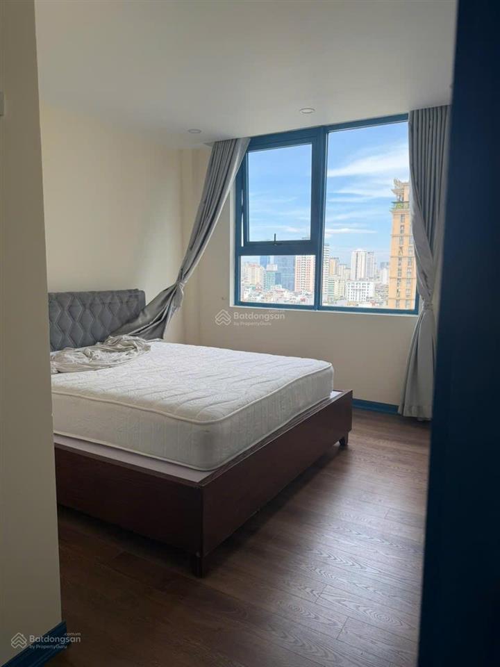 Cho thuê ch 112m2 3pn hoàng cầu skyline, full đồ, view hồ và công viên