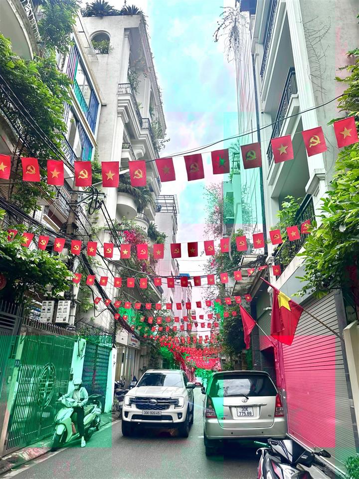 Bán nhà minh khai, hai bà trưng  68m2  6 tầng  mt 8.1m  20 tỷ  ô tô tránh  ngõ thông kd đỉnh