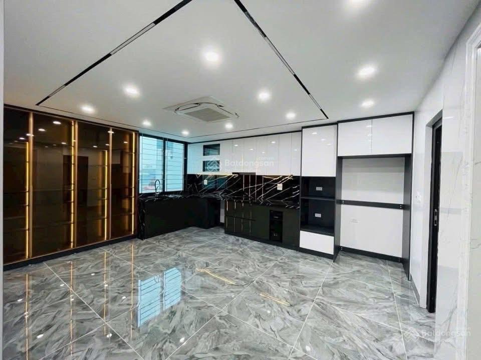 Chính chủ bán nhà pl đền lừ hoàng mai 55m2 6t mt 4,2m nở hậu 19,8 tỷ lô góc ôtô tránh dân trí cao