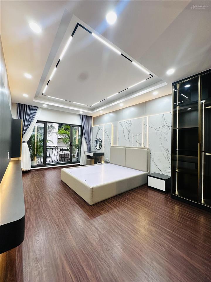 Chính chủ bán nhà pl đền lừ hoàng mai 52m2 6t mt4m 19,3 tỷ 2 thoáng nở hậu ôtô tránh dân trí cao