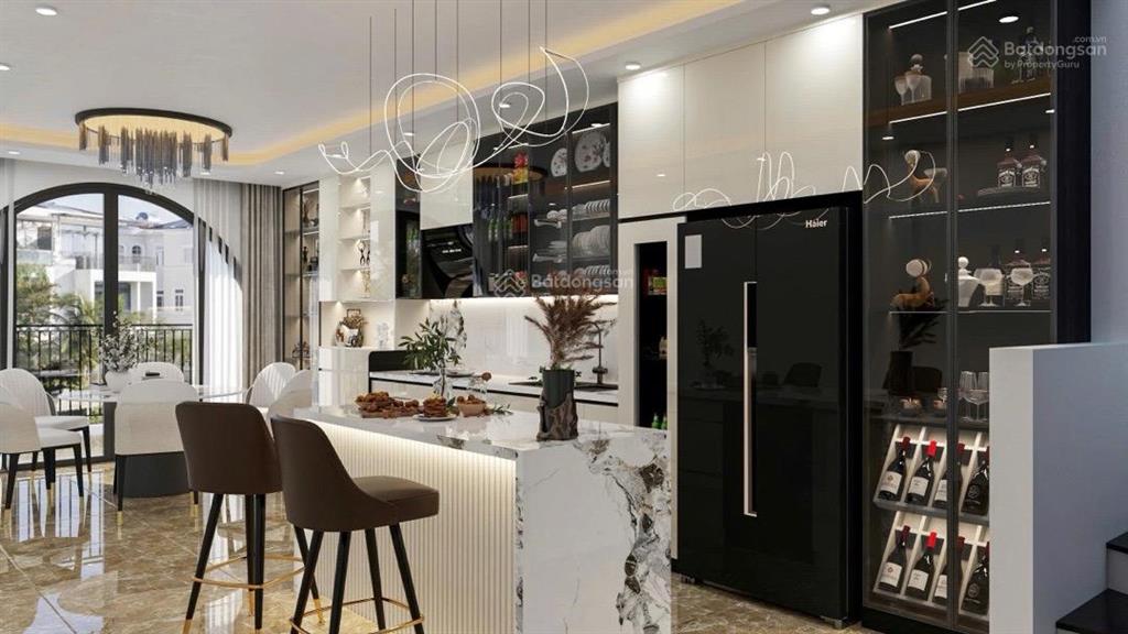 Nhà ở phường bồ đề long biên 75m2  xây 6 tầng thang máy  gara ôtô 7 chỗ  10m ra phố hồng tiến