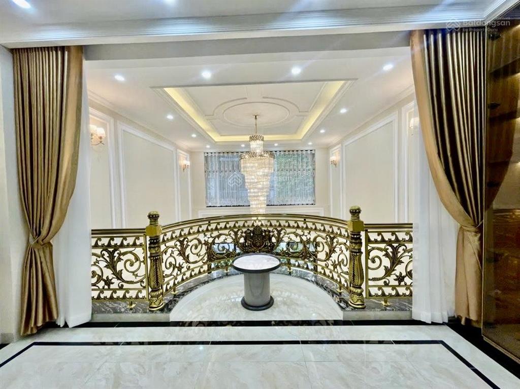 Nhà ở khu phân lô quân đội 918 gần 90m7 tầng thang máygara ôtô 7 chỗmặt tiền 5 m27 tỷ