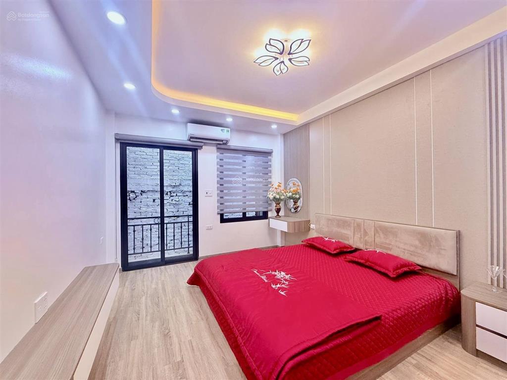 ( sốc )bán nhà phố nguyễn sơn long biên63m 5 tầng thang máy thiết kế hiện đại chỉ 13,8 tỷ