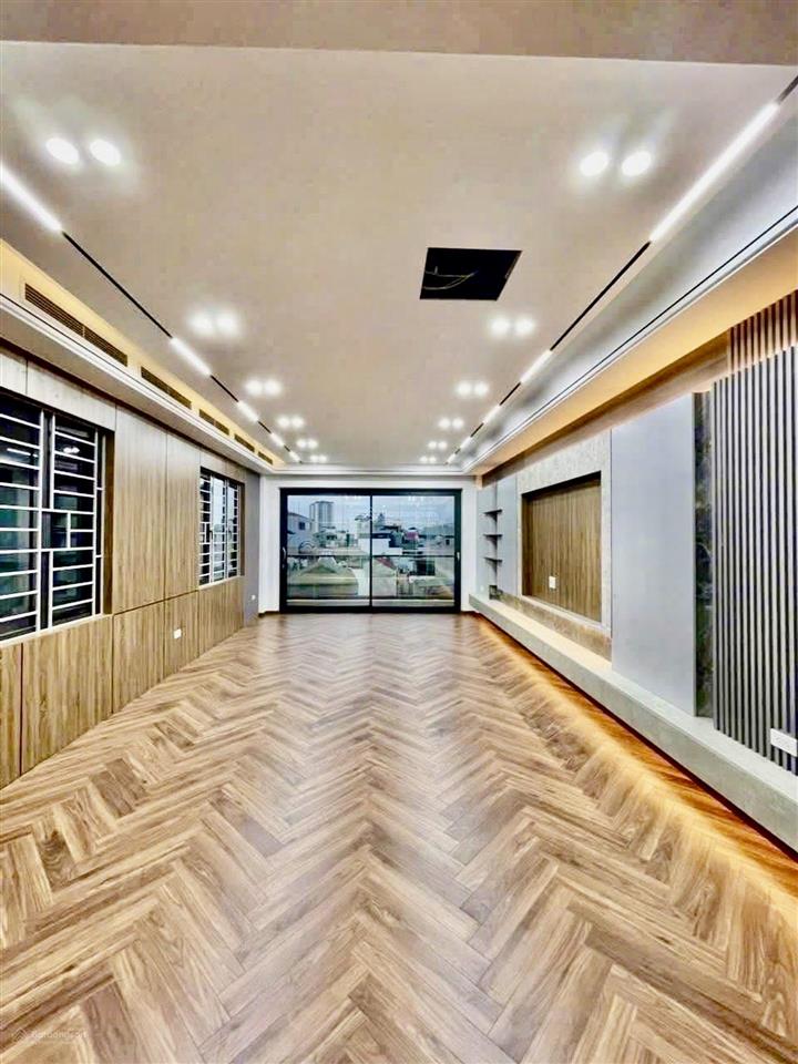 Nhà phố hồng tiến ngọc lâm 41,9 tỷ 90m 8 tầng thang máy đường nhiều ô tô tránh vị trí vàng