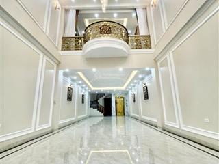Nhà phố hồng tiếnngọc lâm41,9 tỷ90m8 tầng thang máyđường nhiều ô tô tránhvị trí vàng ( vip )