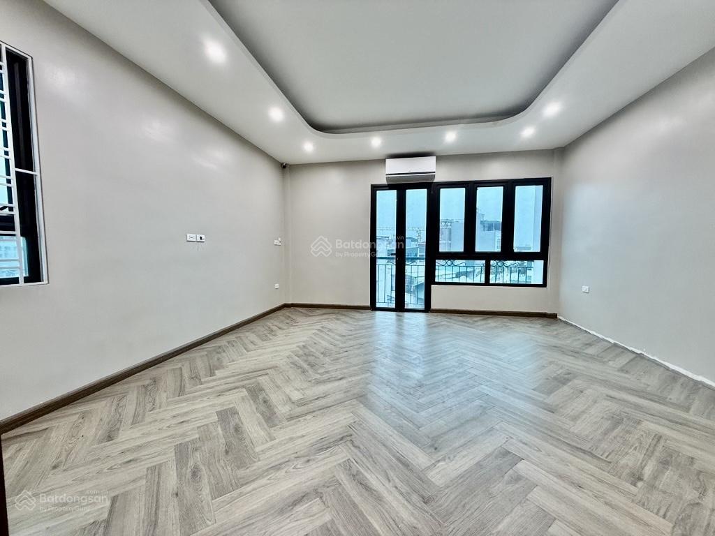 Trung tâm phố hồng tiến 123m 6 tầng thang máy ô tô thông dòng tiền khủng chỉ 52 tỷ
