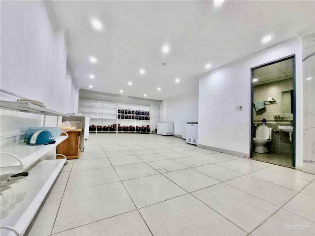 Trung tâm phố hồng tiến 123m 6 tầng thang máy ô tô thông dòng tiền khủng chỉ 52 tỷ