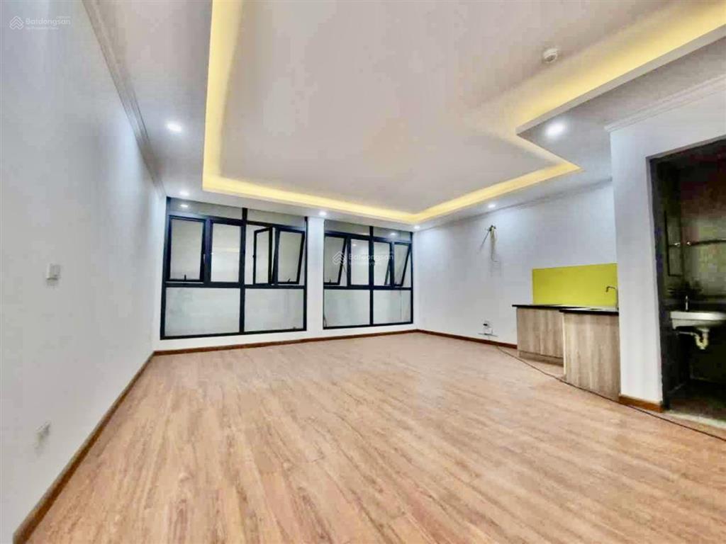 Trung tâm phố hồng tiến 125m 6 tầng thang máy ô tô thông dòng tiền khủng vị trí vàng  52 tỷ