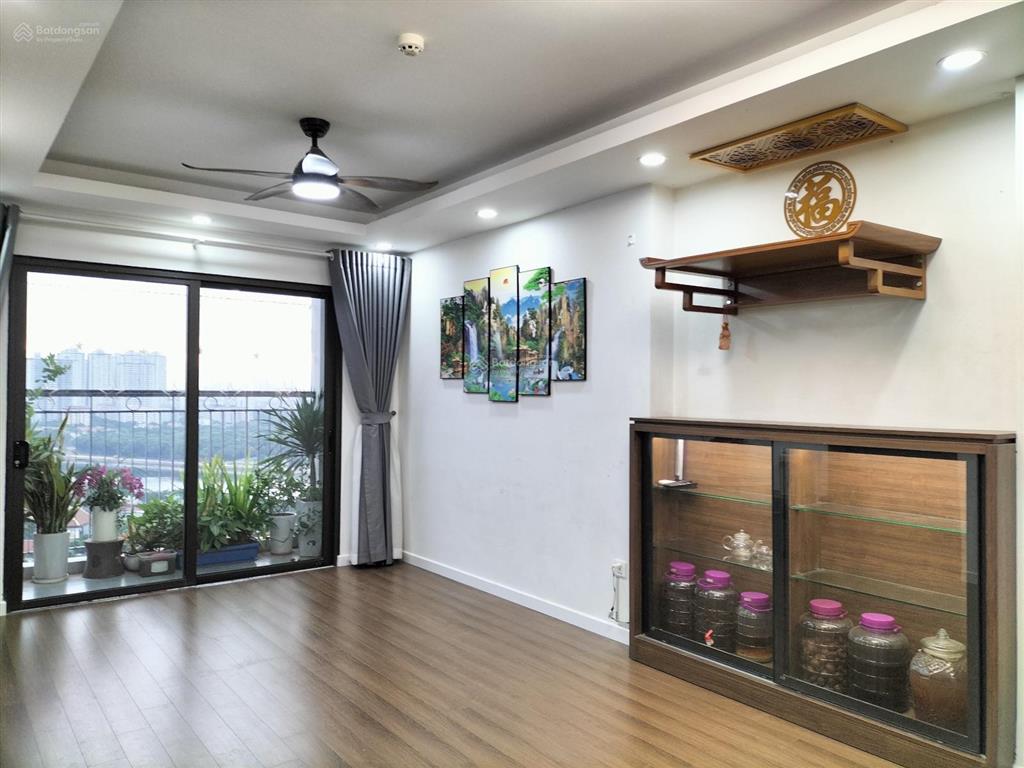 Bán cc 71m2 2pn 2wc tại rose town 79 ngọc hồi, giá ưu đãi 5,3 tỷ