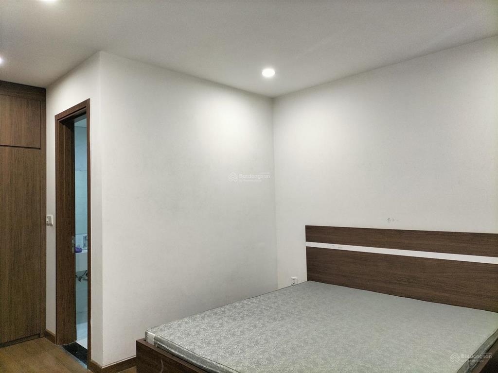 Bán cc 71m2 2pn 2wc tại rose town 79 ngọc hồi, giá ưu đãi 5,3 tỷ