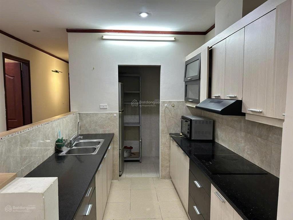 Em có căn 3 ngủ tòa vinaconex 1 khuất duy tiến bán giá nhỉnh 8 tỷ phía sau của tòa vinata