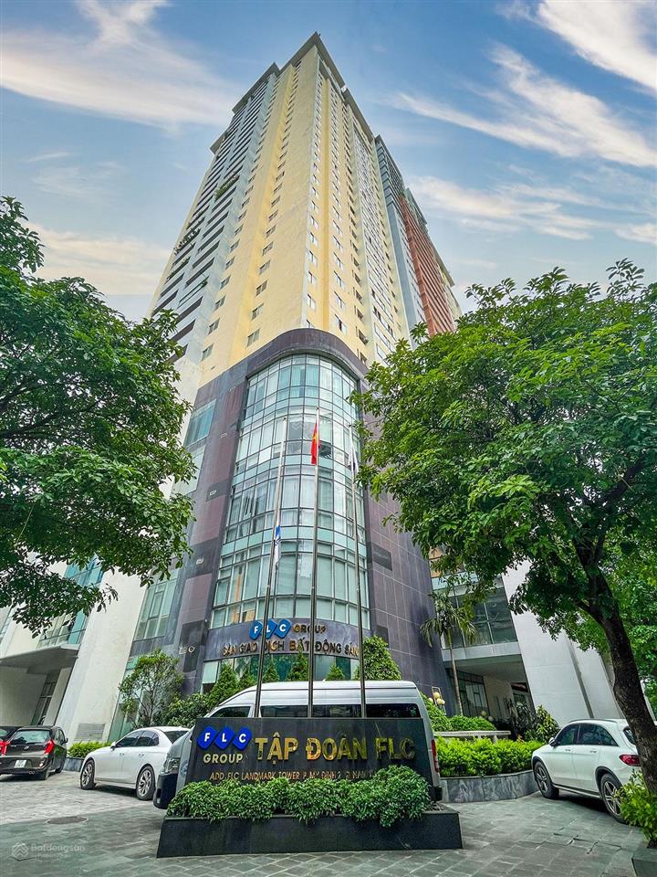 Gia đình giảm giá bán căn 3 ngủ tòa flc landmark tower lê đức thọ (rất thiện chí bán)