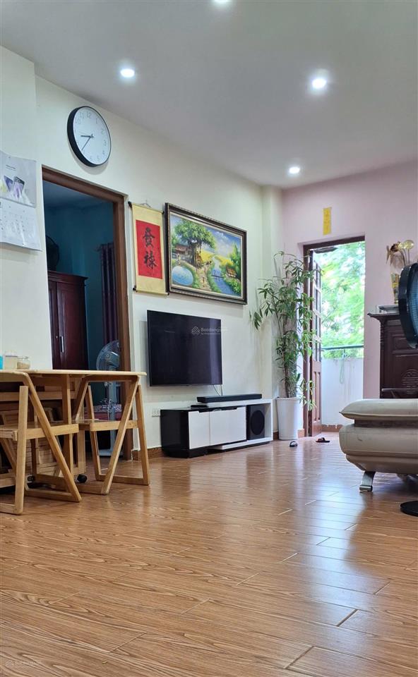 Bán chung cư 2 ngủ ở khu đô thị mễ trì hạ, 5 tỷ, 73m2 giá cực chất