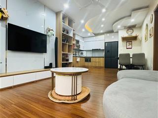 Chị gái em cần bán căn hộ 72m2 full đồ tòa ct1 mặt đường mễ trì thuộc khu đô thị mễ trì hạ
