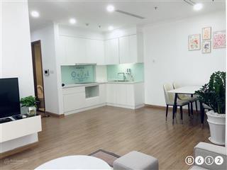 Quá rẻ. 2 ngủ sáng giá 7,3 tỷ tại times city