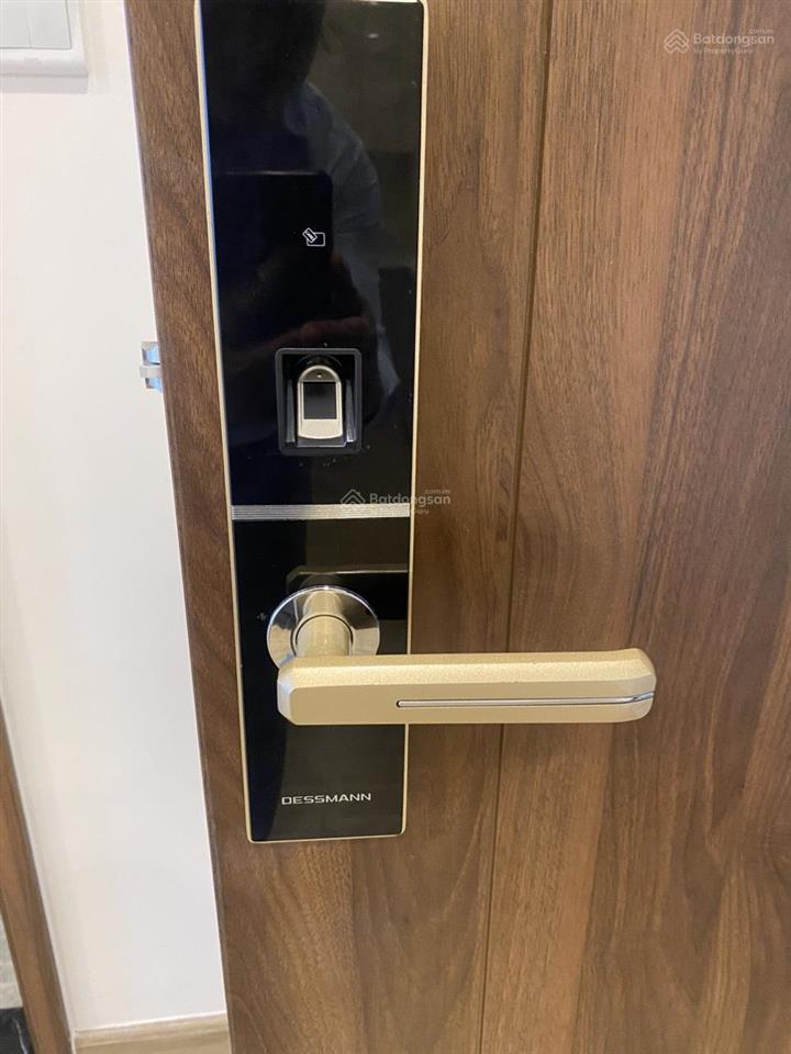 2 ngủ góc 65m2 tòa zurich giá 4 tỷ tầng đẹp tại ocp1