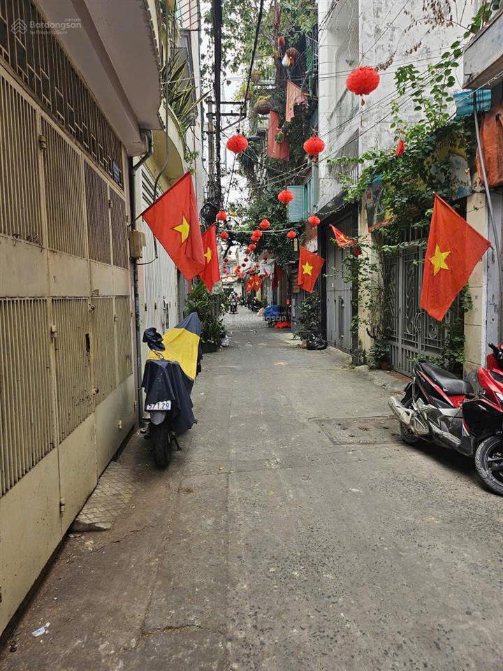 Ngay ngã 4 hàng xanh! bán nhà hxh bạch đằng (4,1x12m) sổ a4  5 tầng. nhà cũ tiện cải tạo, giáp q1.