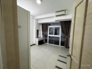 Hẻm nhựa  hxh thông  giáp phú nhuận! bán căn hoàng hoa thám (4x12m)  6 tầng 5pn. hđt 25tr/tháng.