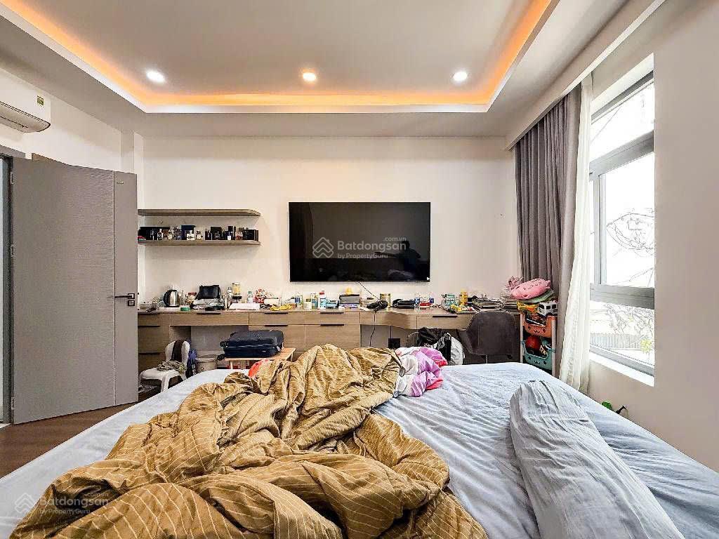 Hiếm! có thang máy  xe hơi quay đầu! bán nhà mới nguyễn xí (4x10m)  3 tầng  3pn. chỉ 8 tỷ tl