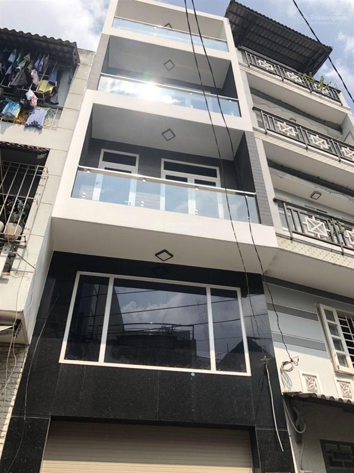 Xe tải quay đầu  xe hơi ngủ nhà! bán căn phan văn trị (4x10m)  5 tầng. cách mt phạm văn đồng 50m