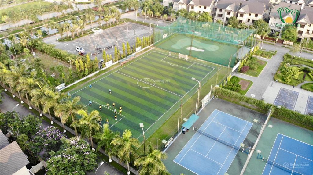 Bán căn lk100m đối diện tòa văn phòng