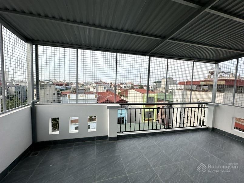 Trung tâm thi trấn tram trôi 42m5tầng hơn 6tỷ