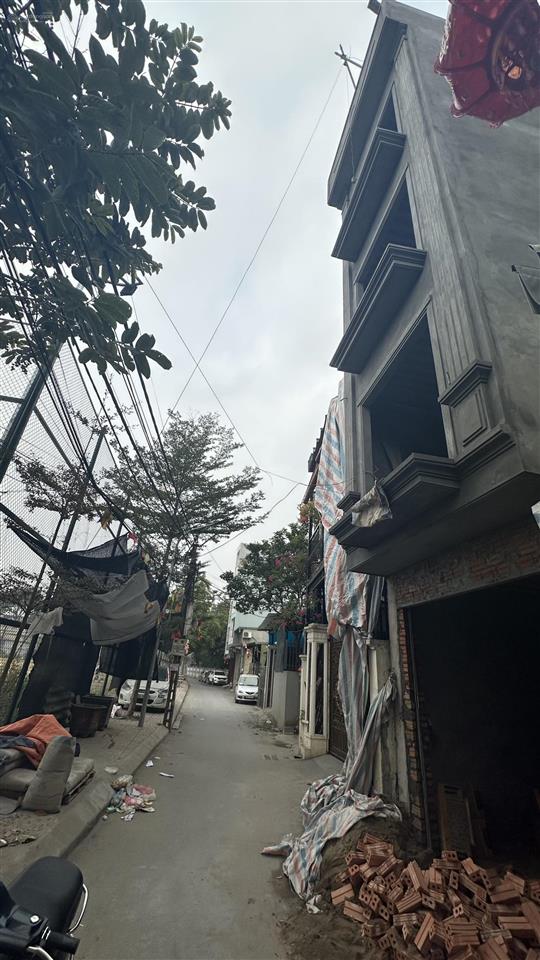 Siêu phẩmđại tự kim chung 35m25tầng7tỷ ôtô tránh kinh doanh đỉnh
nhà mới mặt dg ô tô tránh