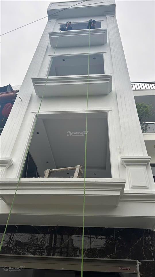 Kim chung nhà mới ô tô tránh hiếm
35m 5 tầng gara ô tô trong nhà
kết nối hindo royal