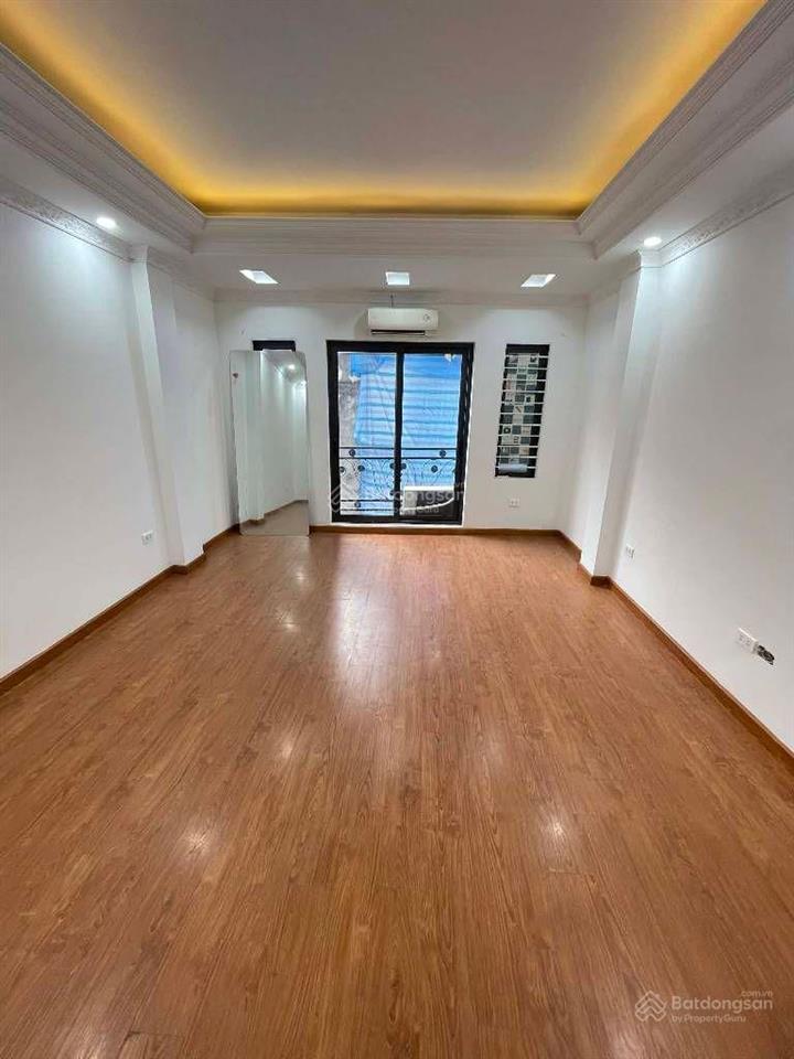 Siêu phẩm cầu diễn 7 tầng thang máy dòng tiền 400tr/năm cách metro cầu diễn 100m