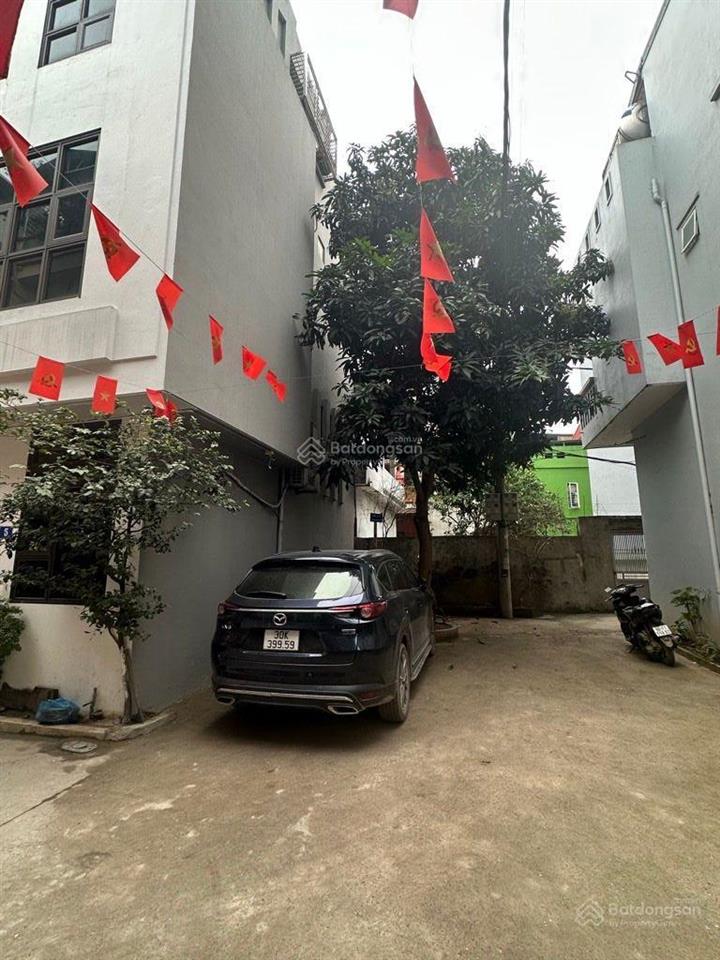 Nhà phú diễn 31m2, 4 tầng lô góc ô tô vào nhà sát hồ phú diễn, 2 mặt ô tô, ô tô vào nhà