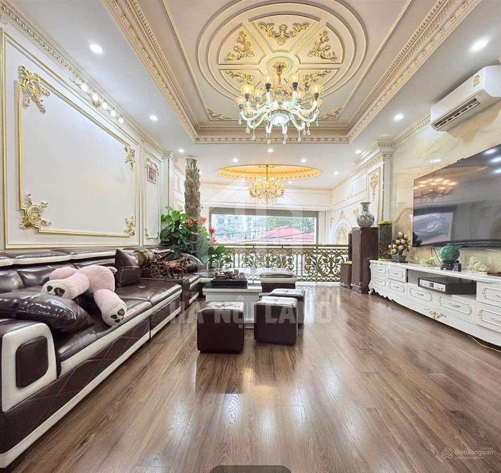 Văn tiến dũng55m7 tầng thang máyô tô ngủ trong nhànội thất hiện đại * vị trí đắc địa, cách ph