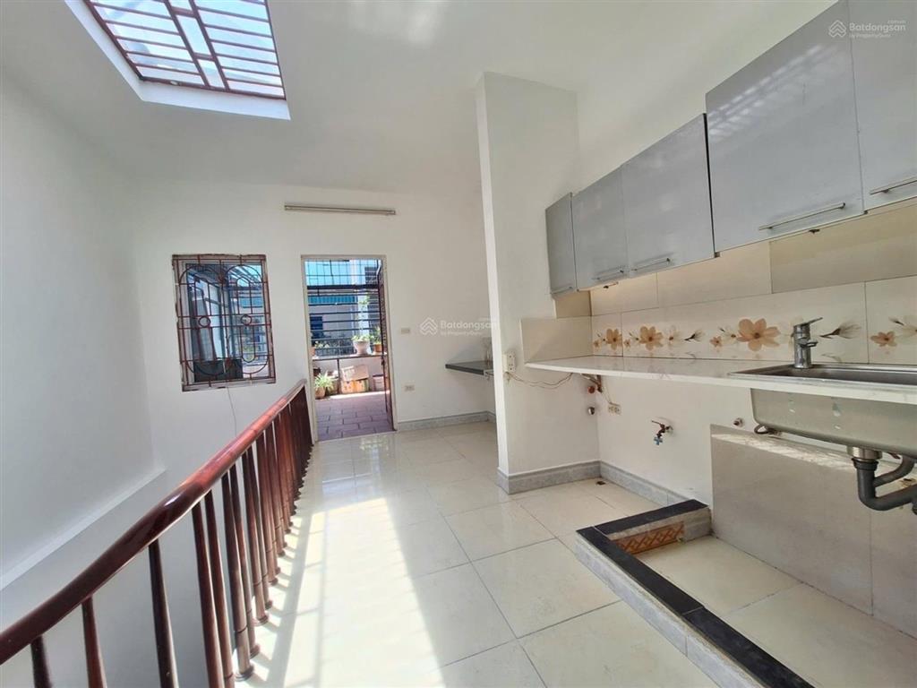 Ô tô vào nhà, ngõ thông, nhà dân xây chắc chắn, 46m x 4 tầng, lai xá, vị trí đẹp, ngõ thông