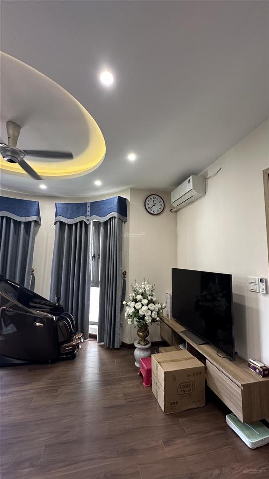 Biệt thự sân vườn tân tây đô 205m 4 tầng nhỉnh 23 tỷ phân lô ô tô tránh, gara riêng