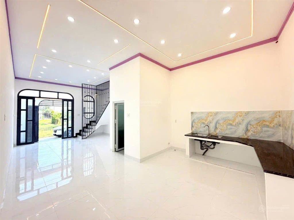 Bán nhà 1t1l đường dt835  xã an phú tây  bình chánh 1ty150/ 68m2 cách bình chánh 5 phút đi máy