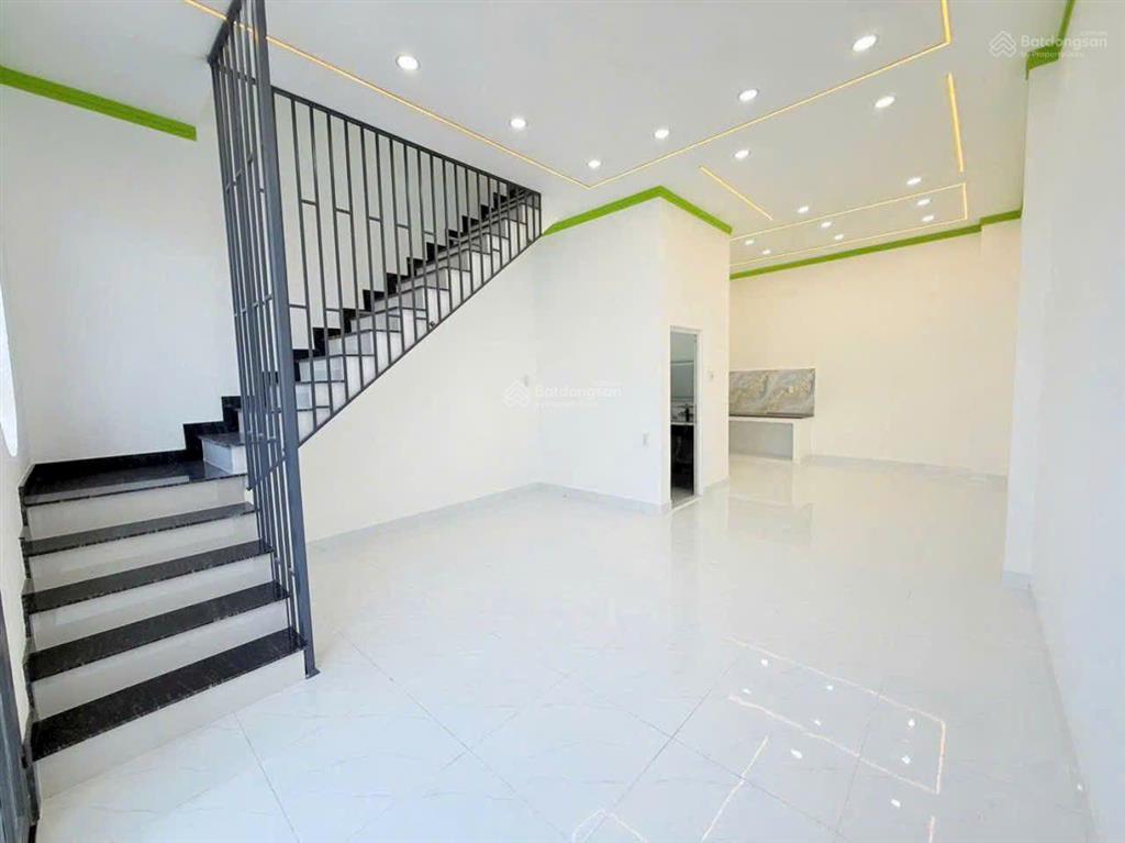 Bán nhà 1t1l đường dt835  xã an phú tây  bình chánh 1ty150/ 68m2 cách bình chánh 5 phút đi máy