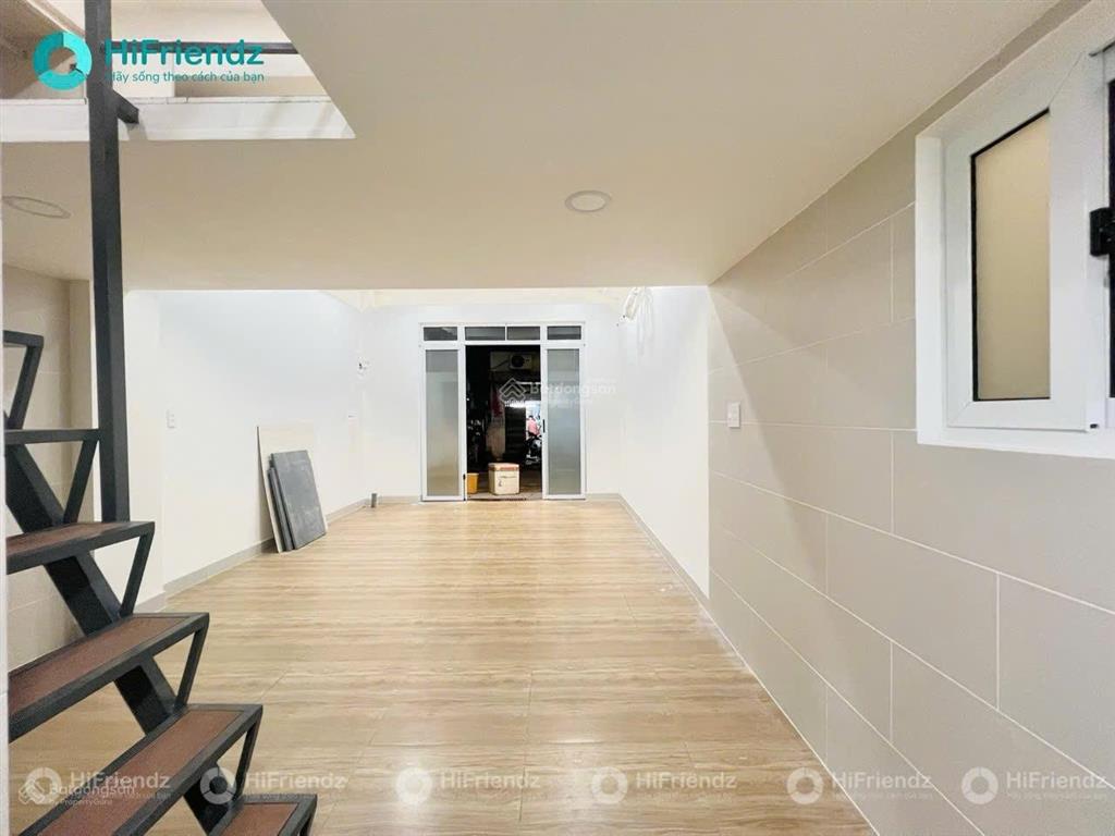 Cho thuê kiot  mặt bằng kinh doanh 40m2 tại trần thị điệu sát đỗ xuân hợp, xa lộ hà nội quận 9